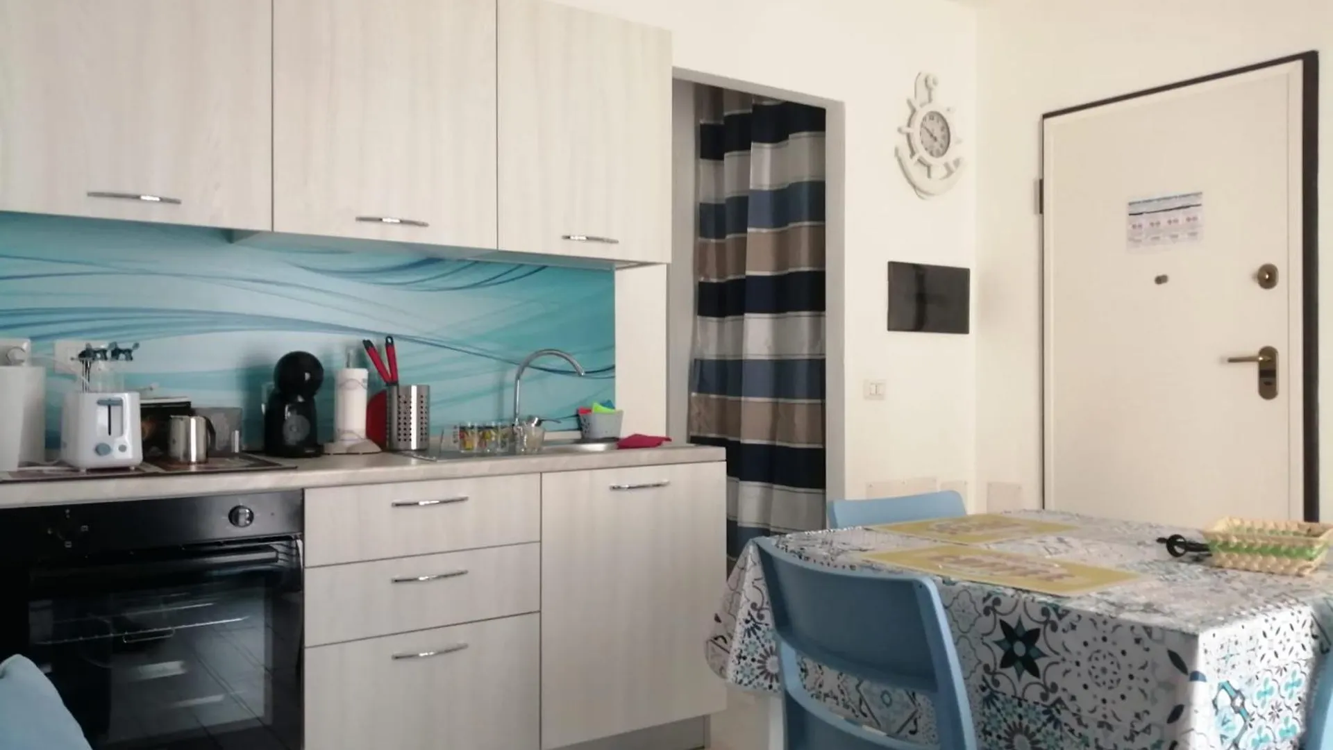 Appartamento Con Splendida Vista Mare Badesi 0*,  Italien
